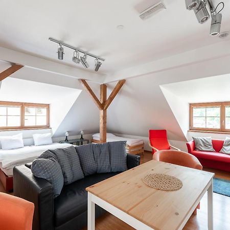 Apartman Muzeum Obchodu Karlštejn Zewnętrze zdjęcie