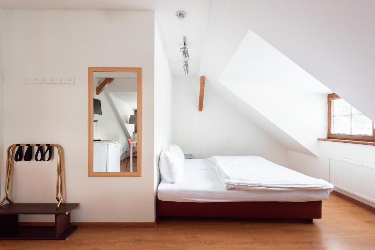 Apartman Muzeum Obchodu Karlštejn Zewnętrze zdjęcie