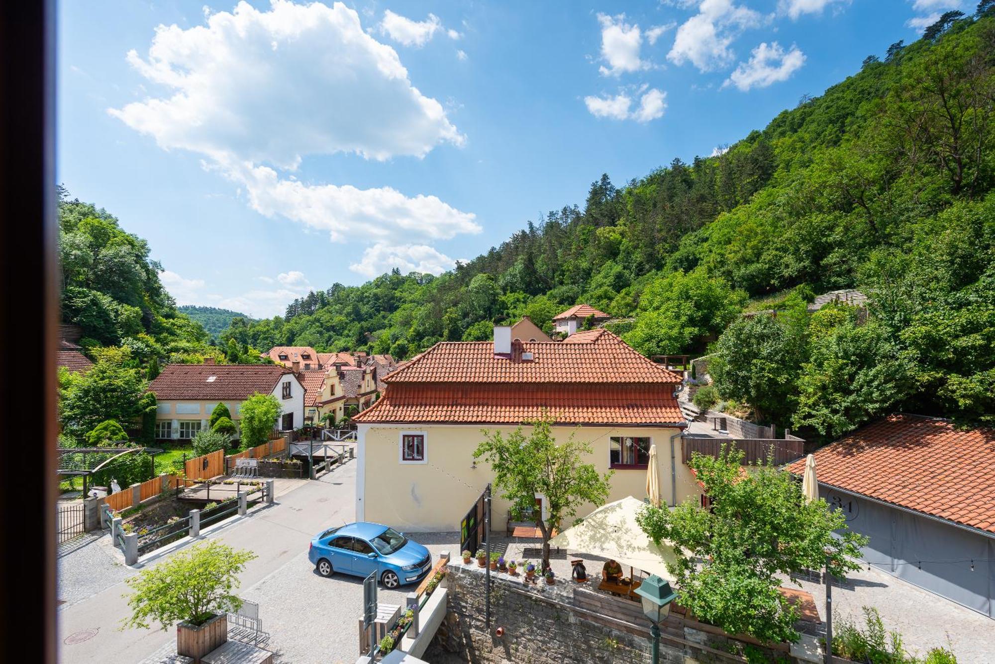 Apartman Muzeum Obchodu Karlštejn Zewnętrze zdjęcie